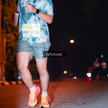 Runner Photo 3438572