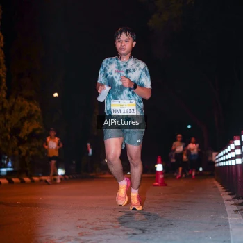 Runner Photo 3438573