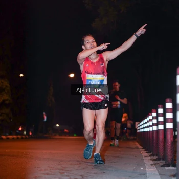 Runner Photo 3438580