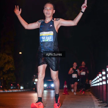 Runner Photo 3438589