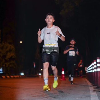 Runner Photo 3438595