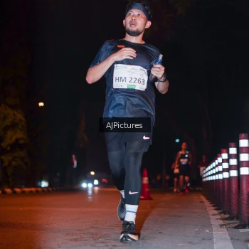 Runner Photo 3438596