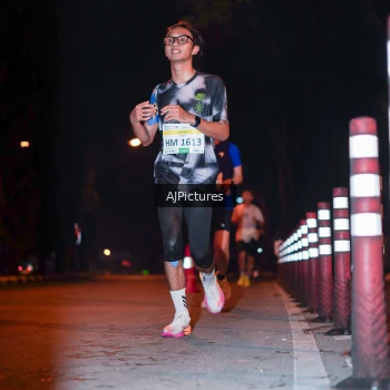 Runner Photo 3438601