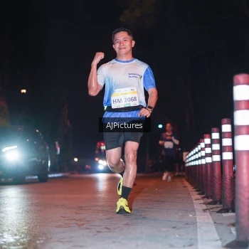 Runner Photo 3438616