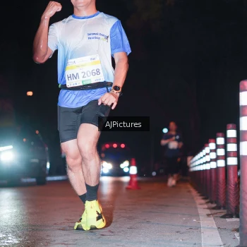 Runner Photo 3438618