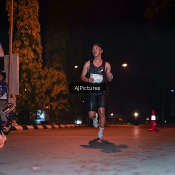 Runner Photo 3438629