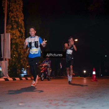 Runner Photo 3438630