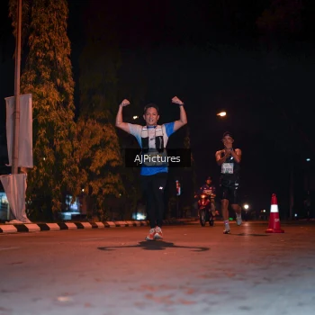 Runner Photo 3438632
