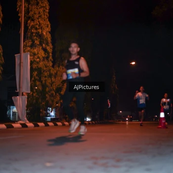 Runner Photo 3438636