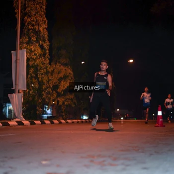 Runner Photo 3438639