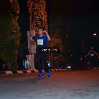 Runner Photo 3438640