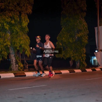 Runner Photo 3438646