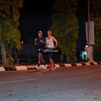 Runner Photo 3438649