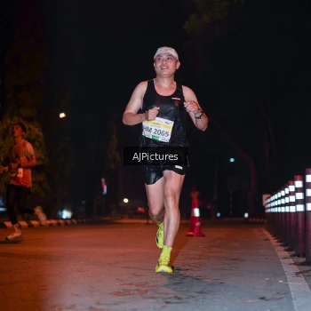 Runner Photo 3438650