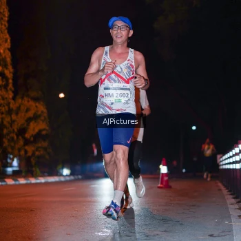 Runner Photo 3438657
