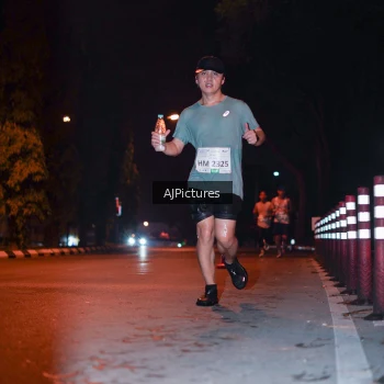 Runner Photo 3438660