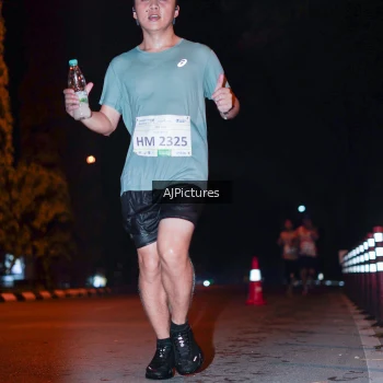 Runner Photo 3438662