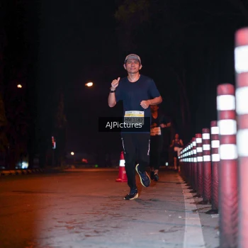 Runner Photo 3438668