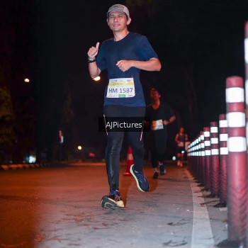 Runner Photo 3438671