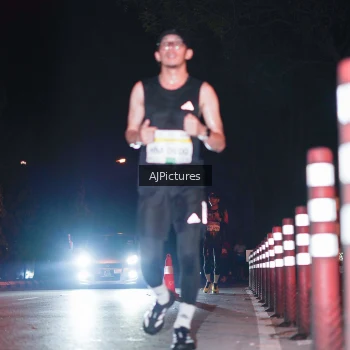 Runner Photo 3438685