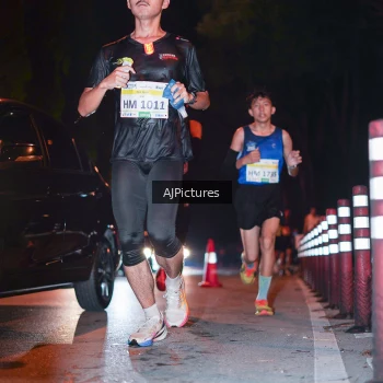 Runner Photo 3438699