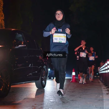 Runner Photo 3438702