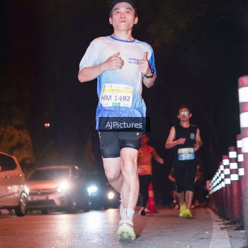 Runner Photo 3438722
