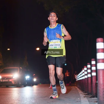 Runner Photo 3438731