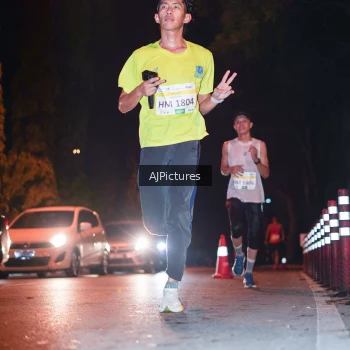 Runner Photo 3438738