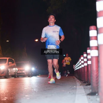 Runner Photo 3438742