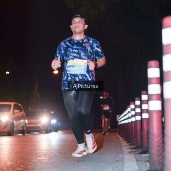 Runner Photo 3438757