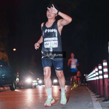 Runner Photo 3438766