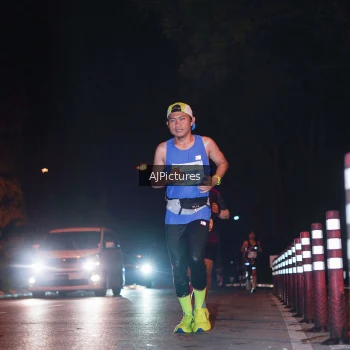 Runner Photo 3438768