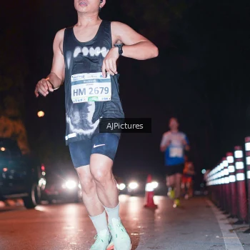 Runner Photo 3438770