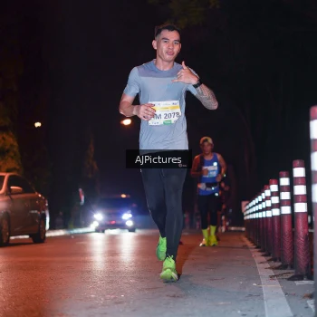 Runner Photo 3438772