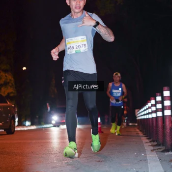 Runner Photo 3438775
