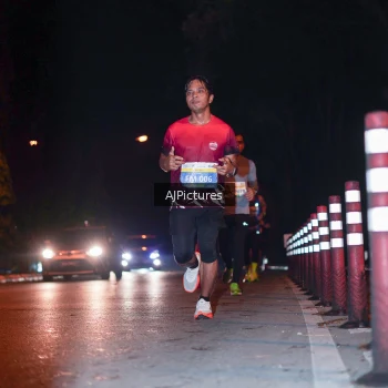 Runner Photo 3438776