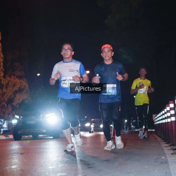 Runner Photo 3438785