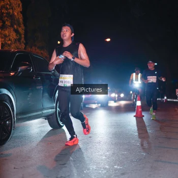 Runner Photo 3438792