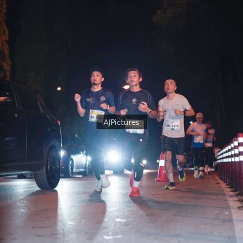 Runner Photo 3438805