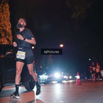 Runner Photo 3438815