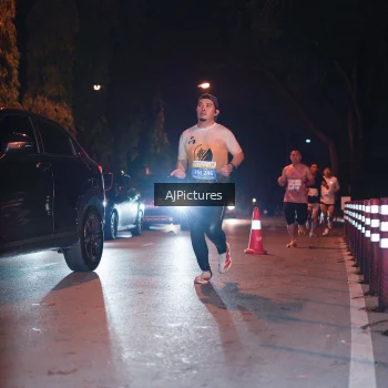 Runner Photo 3438831