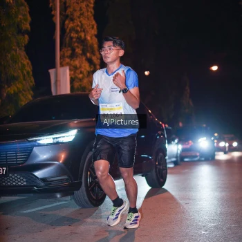 Runner Photo 3438847