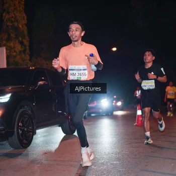Runner Photo 3438856