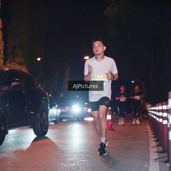 Runner Photo 3438861