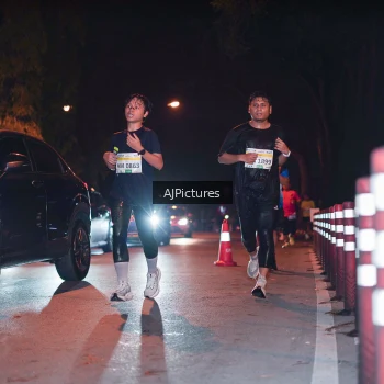 Runner Photo 3438871
