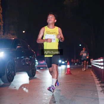Runner Photo 3438874