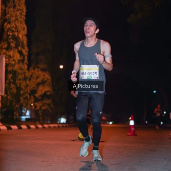 Runner Photo 3438886