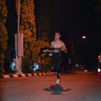 Runner Photo 3438887