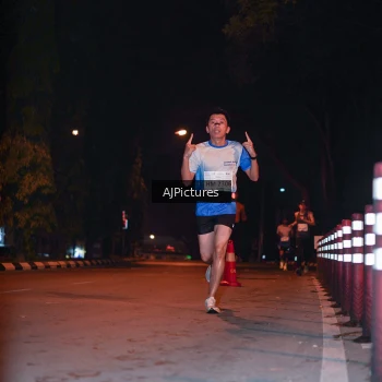 Runner Photo 3438889